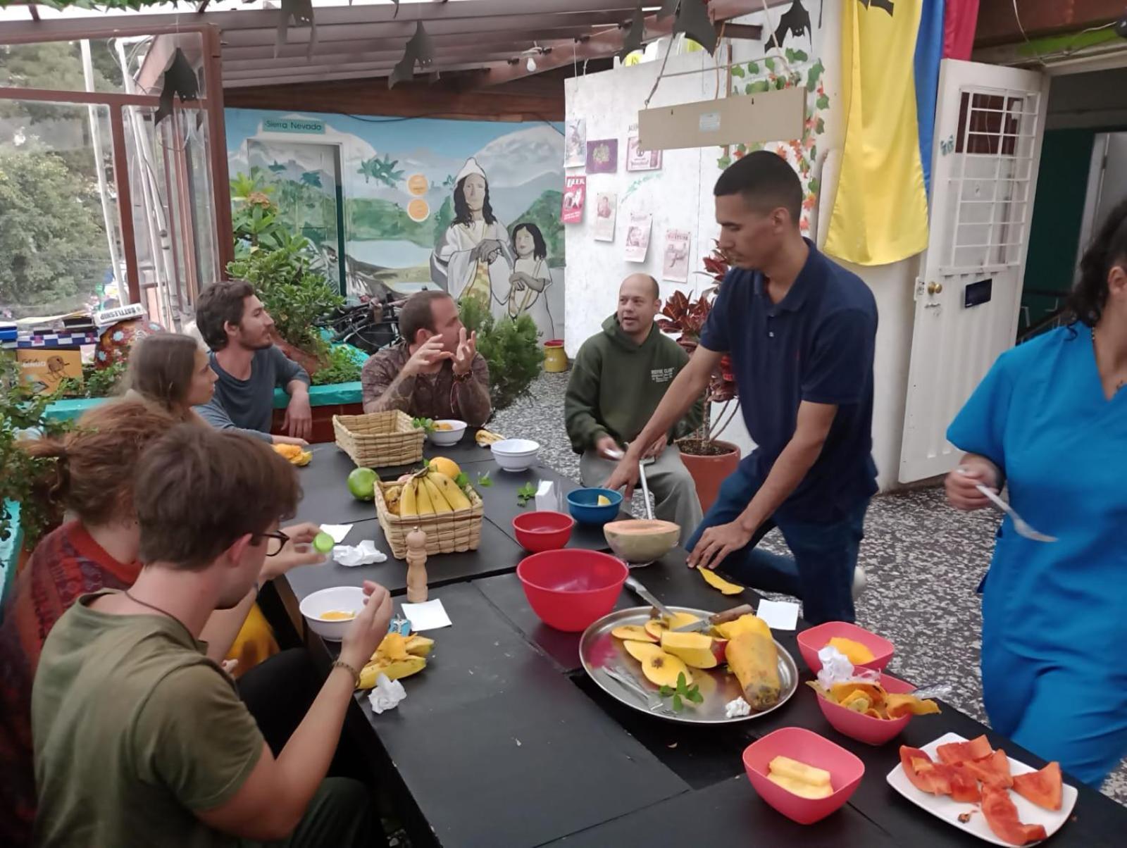 82Hostel Bogotá Eksteriør bilde