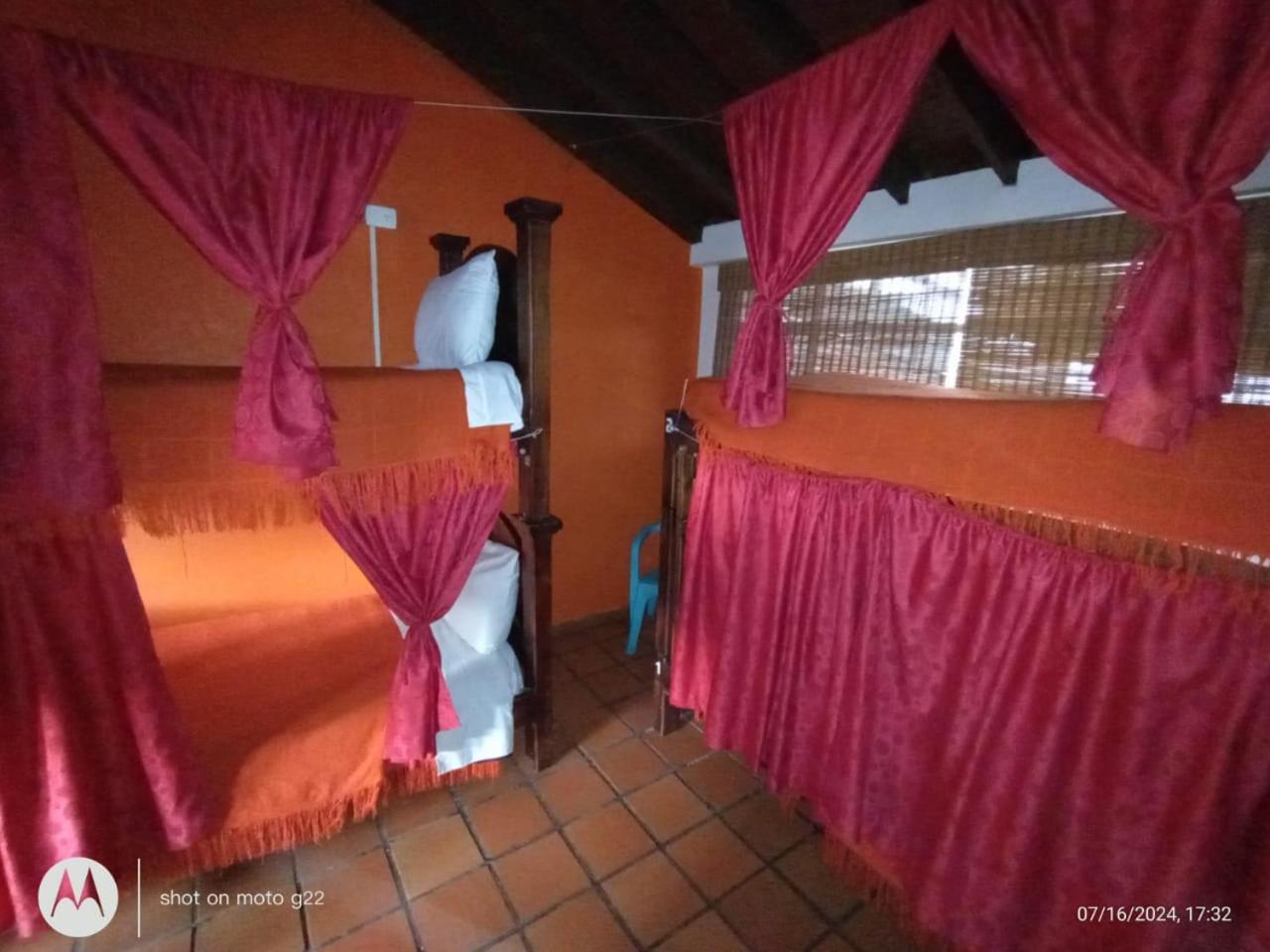 82Hostel Bogotá Eksteriør bilde