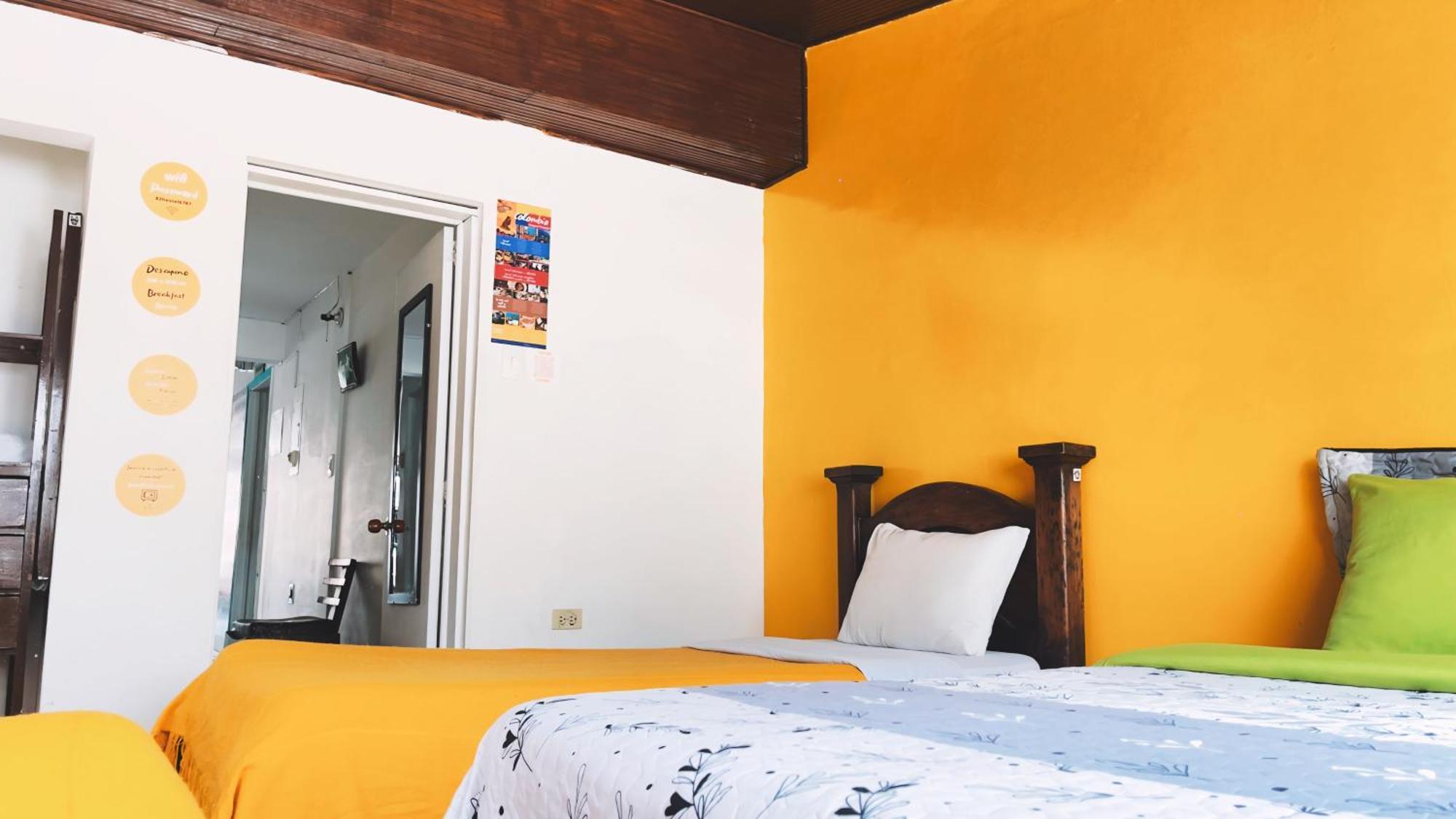 82Hostel Bogotá Eksteriør bilde